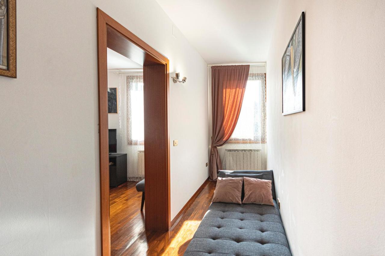 Rialto Apartment With Canal Grande View Венеция Екстериор снимка