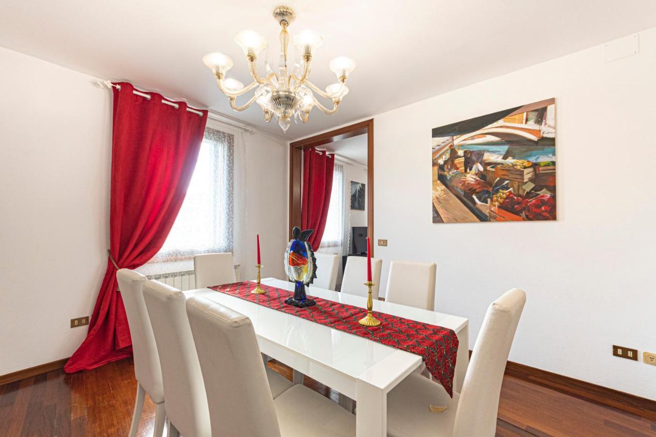 Rialto Apartment With Canal Grande View Венеция Екстериор снимка